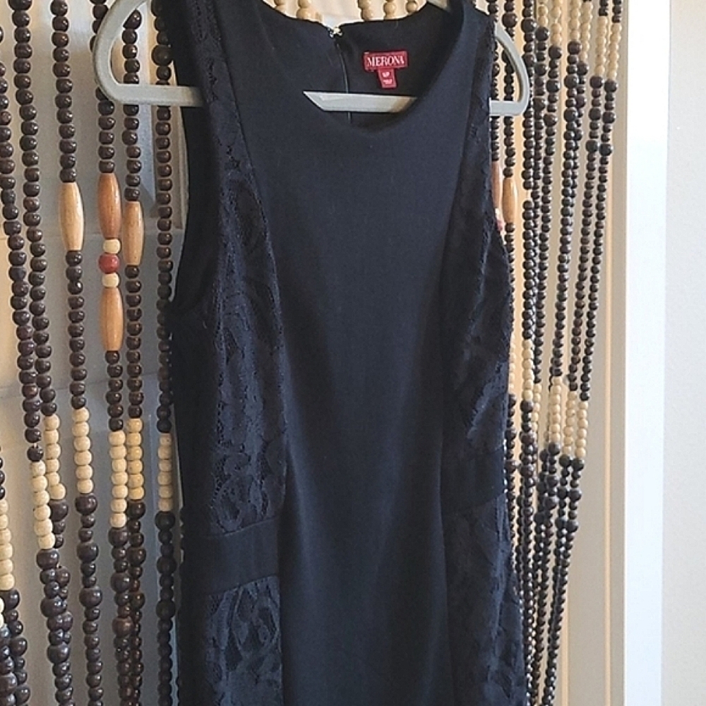 Little black dress - Picture 4 of 4